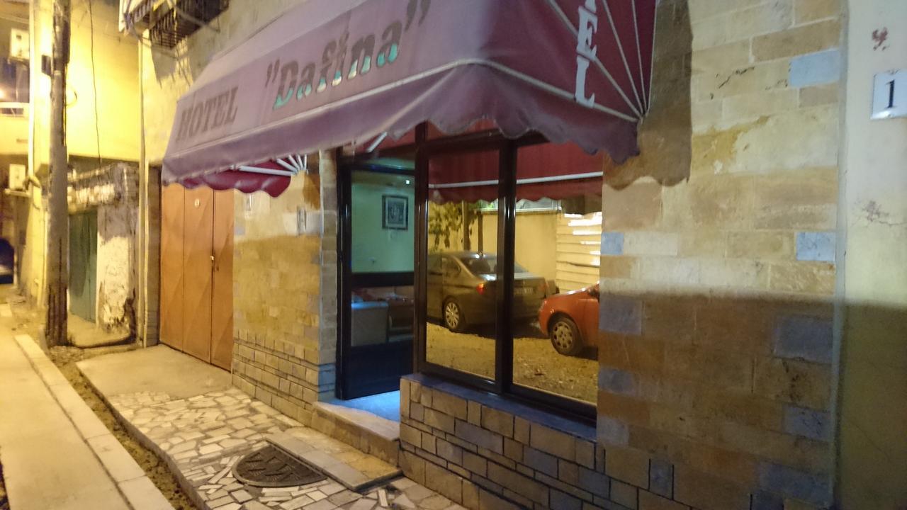 Hotel Dafina Tirana Exterior foto