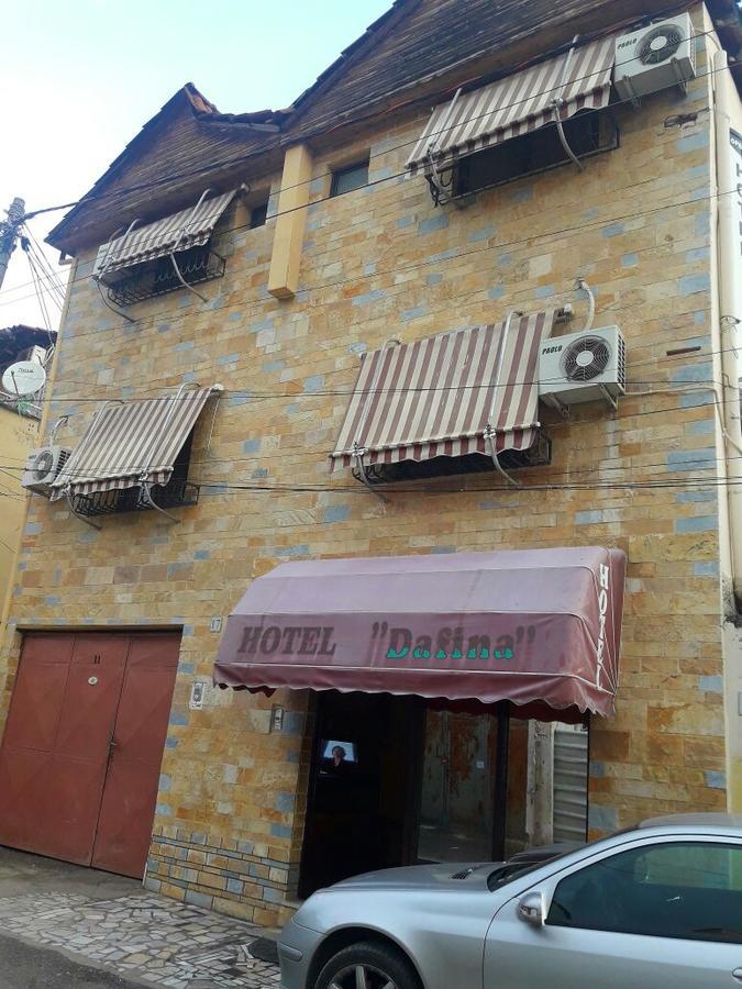 Hotel Dafina Tirana Exterior foto